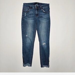 1822 distressed denim jeans, size 6